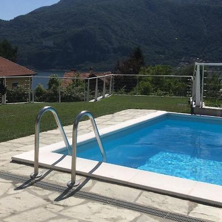 מנדלו דל לאריו Villa Monte Bianco מראה חיצוני תמונה