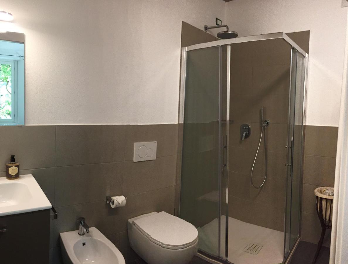 מנדלו דל לאריו Villa Monte Bianco מראה חיצוני תמונה